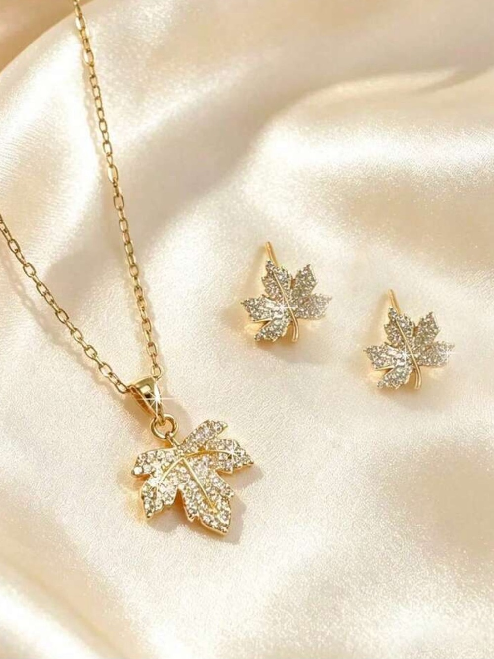 Gold Maple Leaf 🍁 Crystal Pendant Necklace and Stud Earrings Set